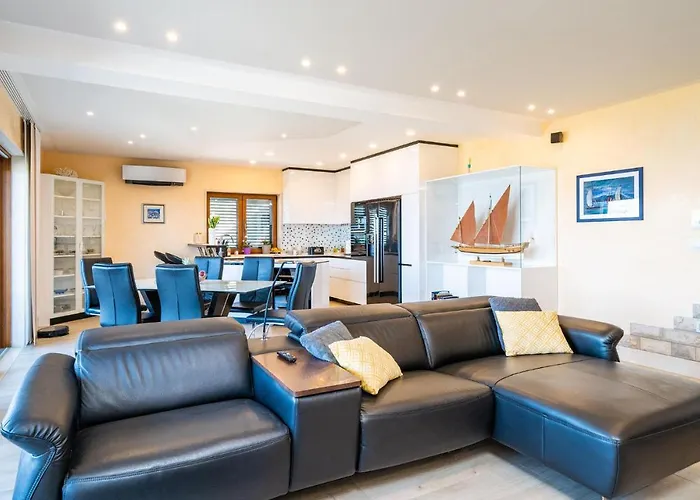 Holiday home Awesome In With Wifi *